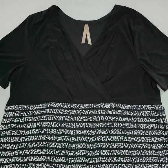Penningtons Women's Plus Size Tiered Ruffle Mixed Media Dress Black White 4X - Picture 3 of 16